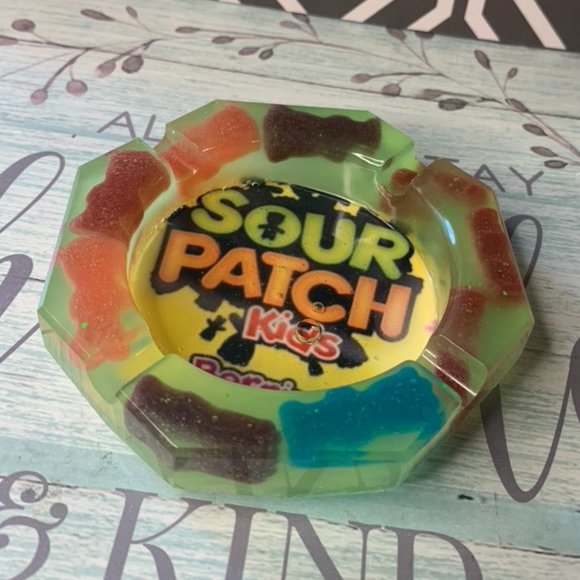 Sour Patch Ashtray - Picture 3 of 5